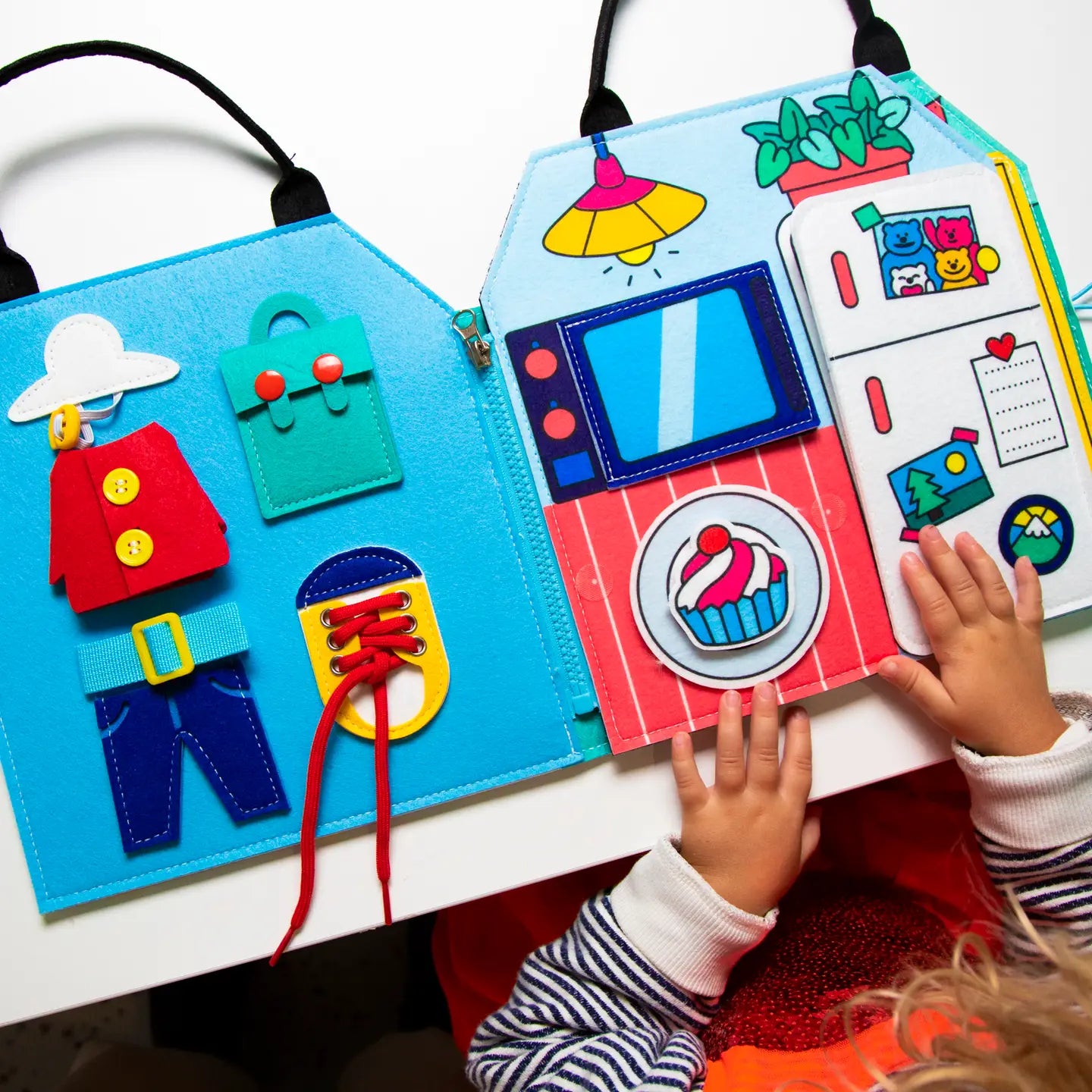 Omy Montessori Play Kit