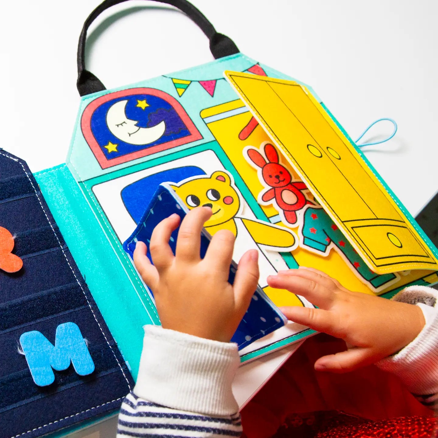 Omy Montessori Play Kit
