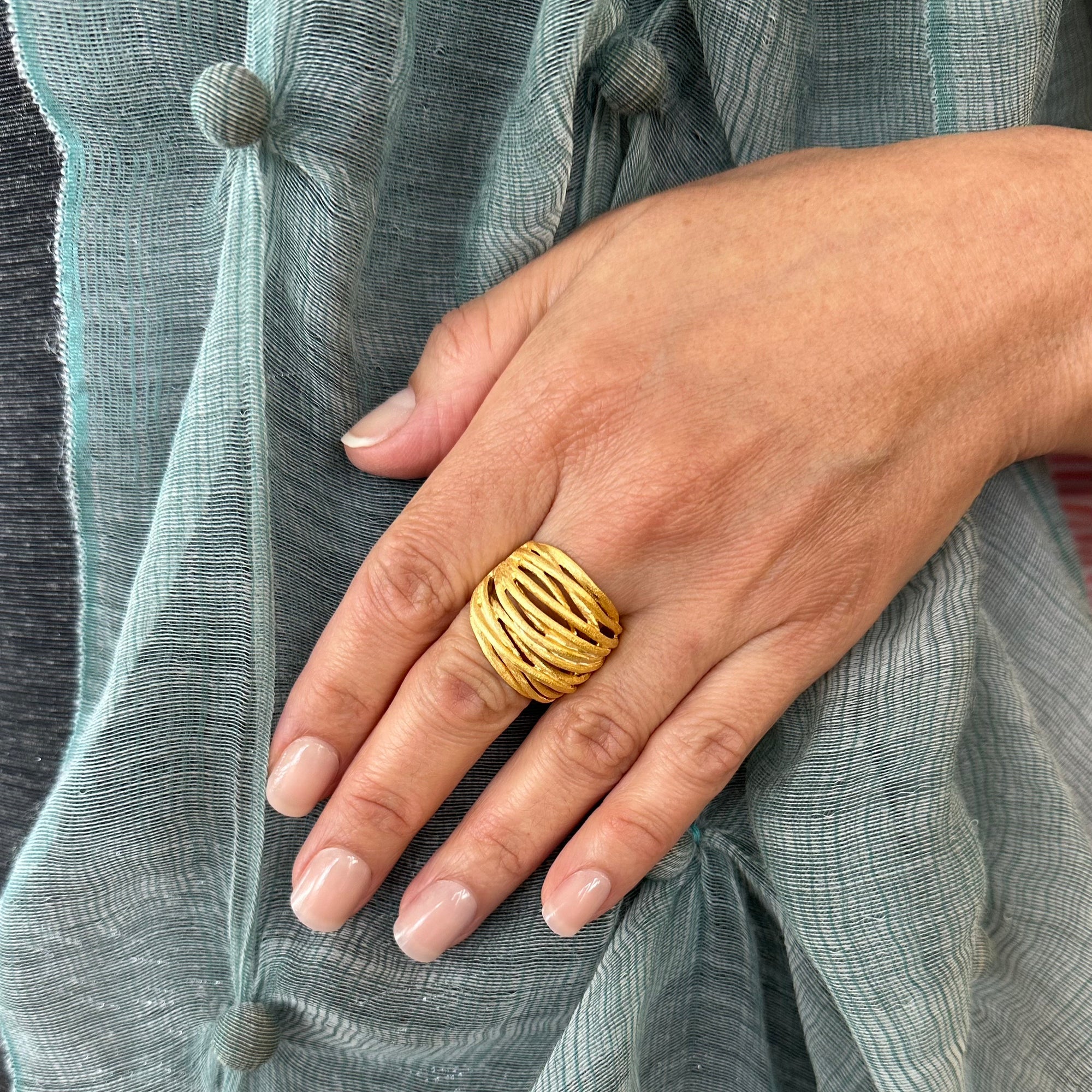 Betty Carré Onda Ring
