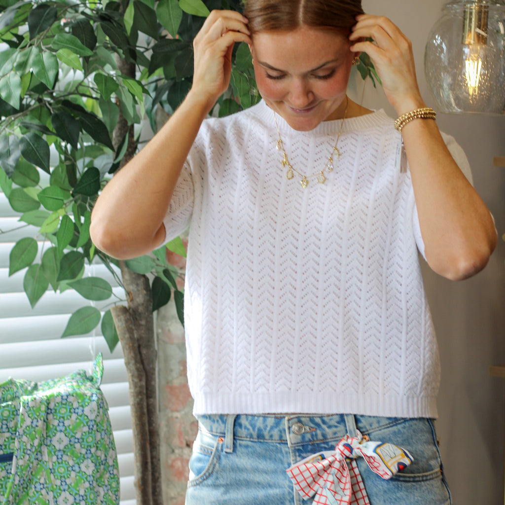Chevron Crew Neck Short Sleeve Knit Top