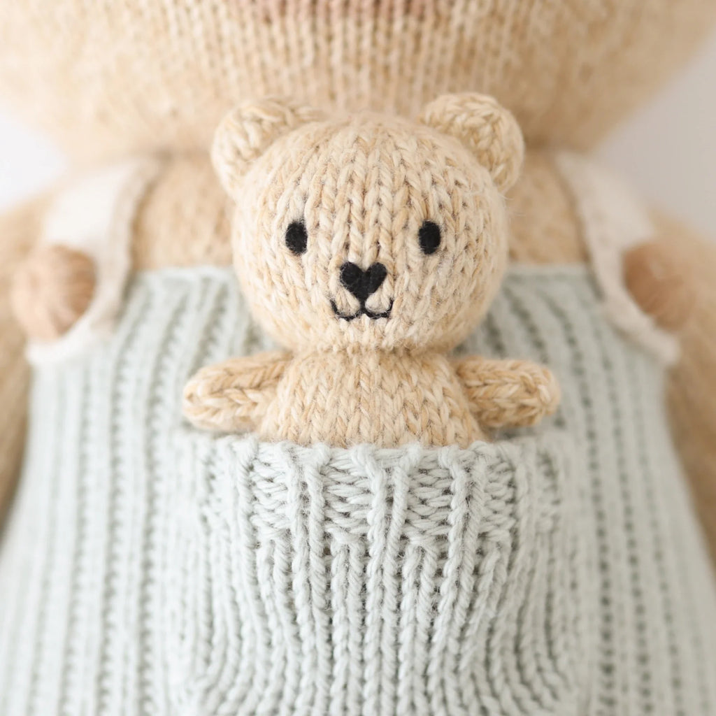 Cuddle+Kind Alexander the Honey Bear