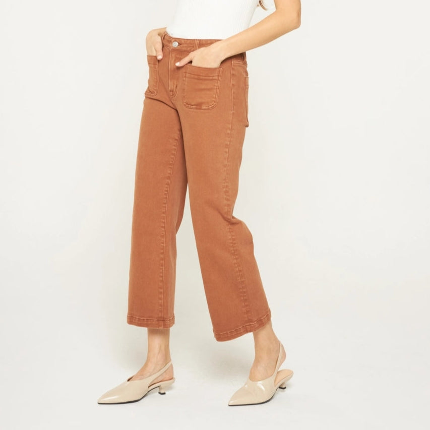 High Rise Patch Pocket Cropped Wide Leg Jean
