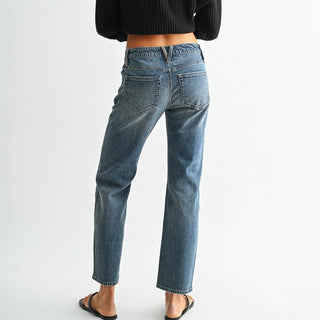 Mid Rise Straight Ankle Jean