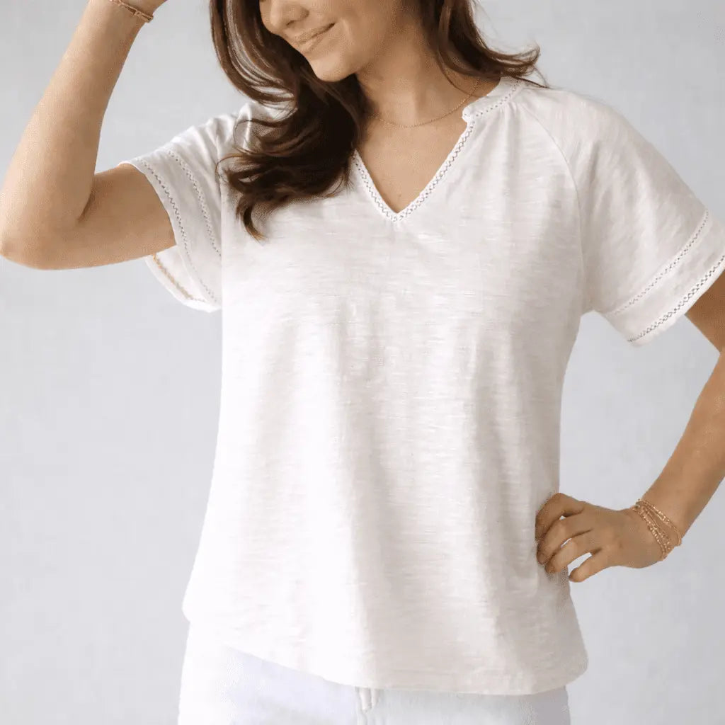Daisy Embroidered Short Sleeve Top