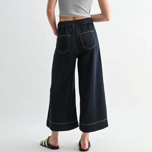 High-Rise Wide Leg Jogger