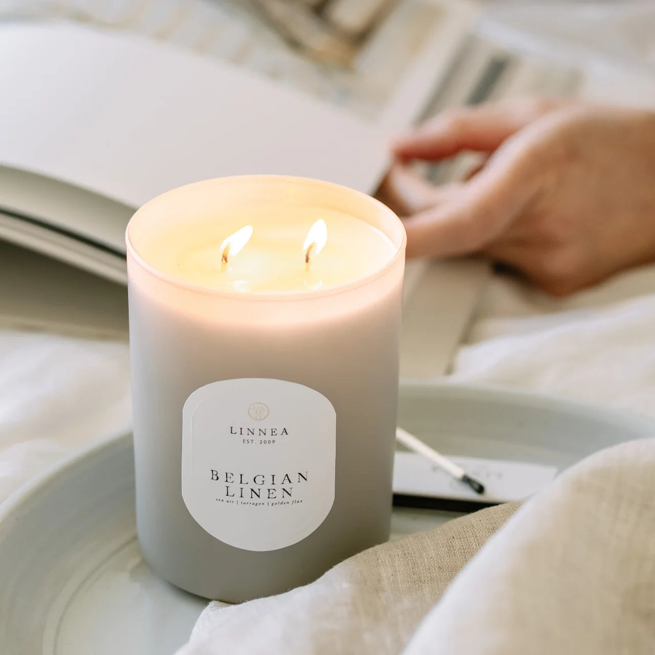Linnea Large Candle