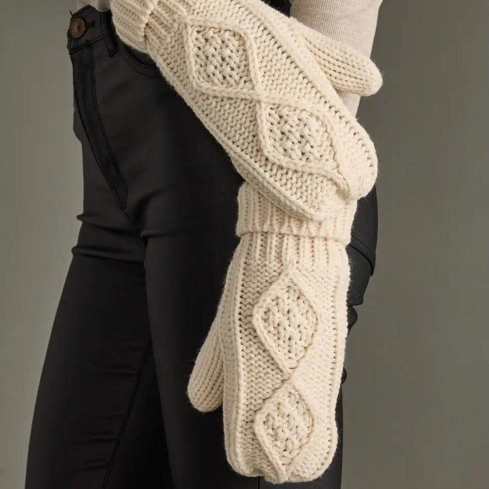 Cable Knit Mittens