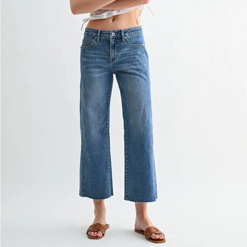 Mid Rise Straight Tummy Tuck Crop Loose Fit Jeans