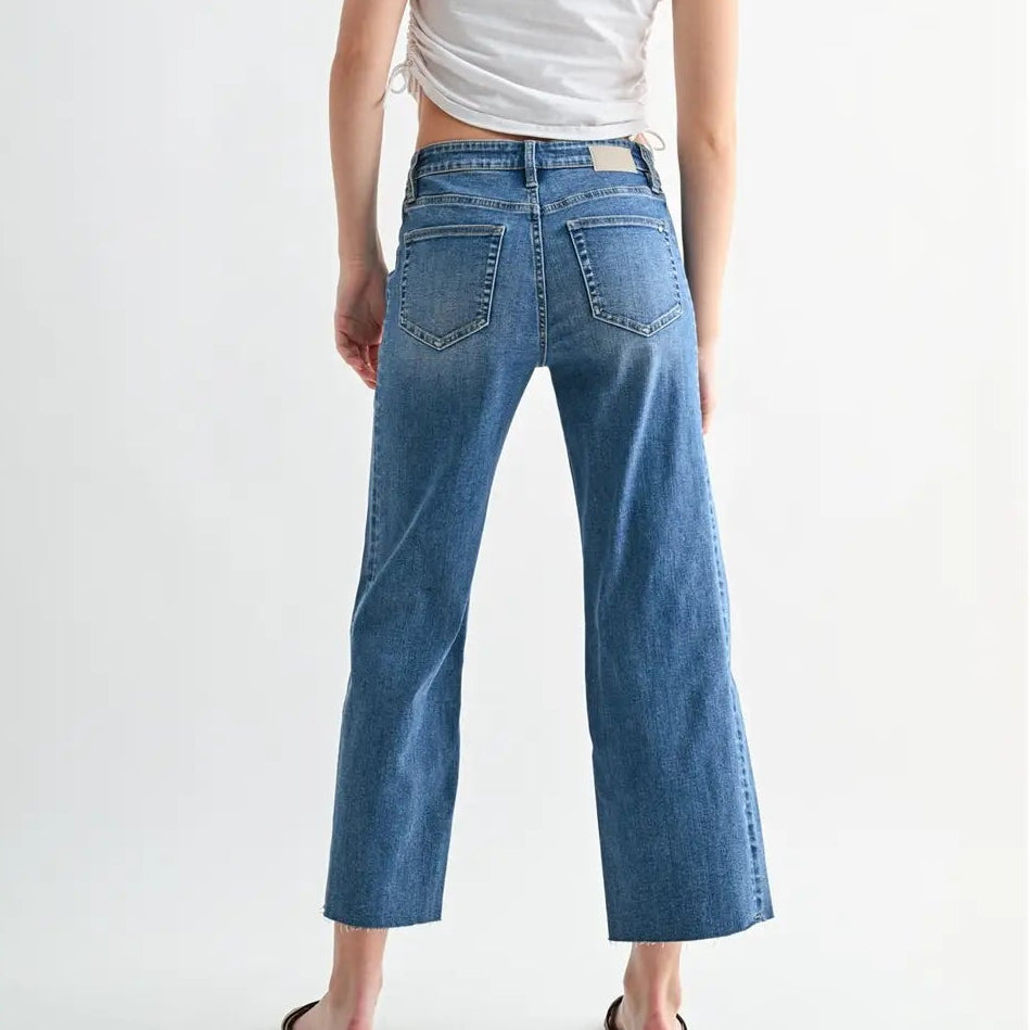 Mid Rise Straight Tummy Tuck Crop Loose Fit Jeans