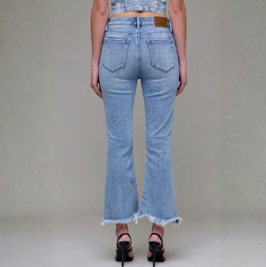 Hidden Happi High Wist Super Fray Crop Flare Jeans