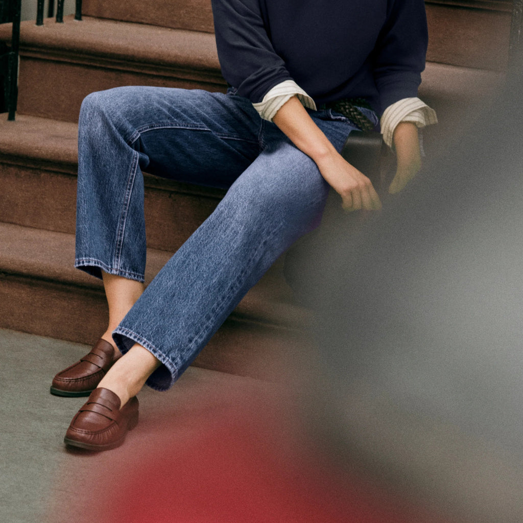 Z Supply The Off Duty Mid-Rise Bowed Ankle Denim