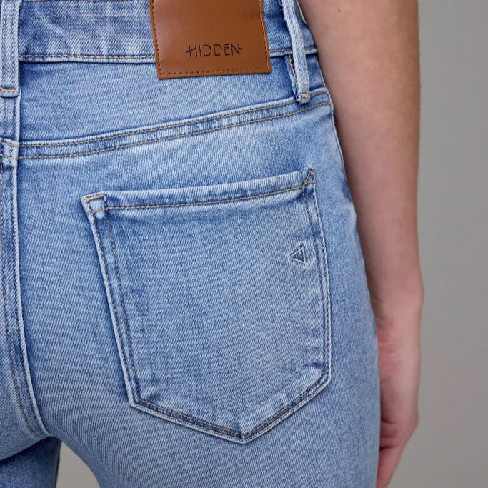 Hidden Happi High Wist Super Fray Crop Flare Jeans